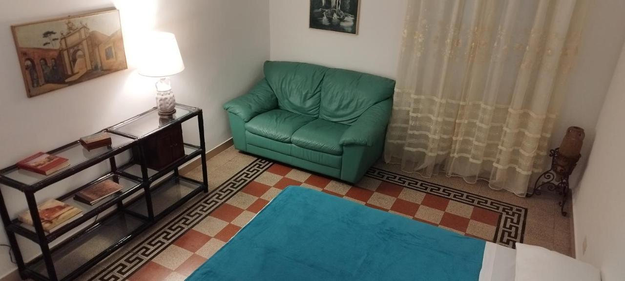 Epiro Home Rome Bagian luar foto